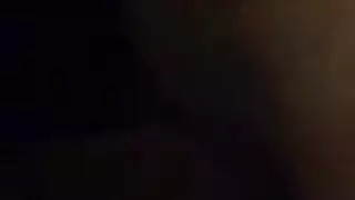 ضيق الهرة في سن المراهقة أحمر الشعر