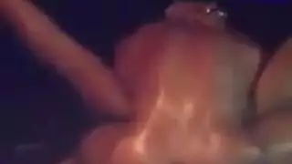 تناك حيواني غير مقطوع: شراميط آسيويات تأخذ قضيب حصان