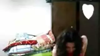 اهتزاز الأثداء المصرية أثناء وضعية الكلب