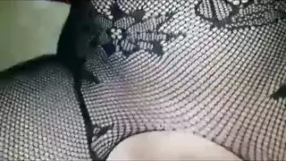 مراهقة ضيقة يتم تدمير فرجها الصغير بواسطة قضيب أسود كبير