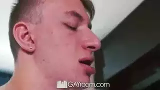 حفلة سكس حيوانات بري في كرتون مع فتيات ساخنات