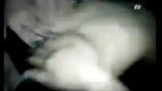 جماع متوحش: بنات تويتر والحيوانات