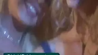 ناضج كثير الشعر