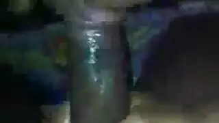 مراهق يأخذه تدريجياً بعمق في حلقه