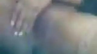 منقبة تمص الزب و تكشف بزازها و اسخن سكس خليجي