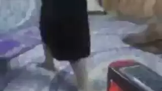 أول جماع مزدوج لمراهقة عراقية على كاميرا مباشرة