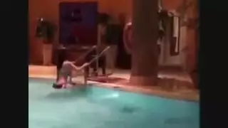 كشف عن الأثداء الكبيرة: سما المصري تظهر كل شيء في فيديو للكبار جديد