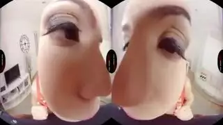 فيلم بورن واقع افتراضي: فتاة جميلة تنيك في كل فتحة بورن من منظور الشخص