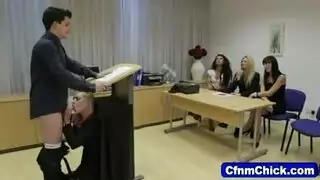 حلم إباحي بممارسة جنس مزدوج مع بريانكا شوبرا