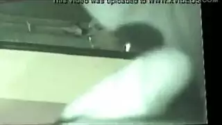 عاهرة مصرية تأخذه عميقاً في مؤخرتها فيديو بورن