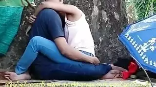 كاميرا تجسس تلتقط عشاق شباب يمارسون الجنس كاملاً