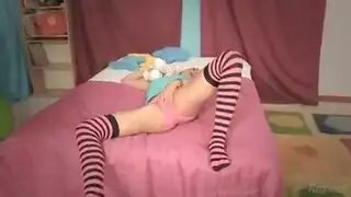 وجه بريء، رغبات قذرة: تحتاج إلى فعل جنسي صاخب