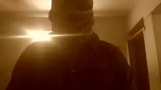 إباحية حي القاهرة: امرأة ناضجة وعشيقها الصغير في فعل عنيف