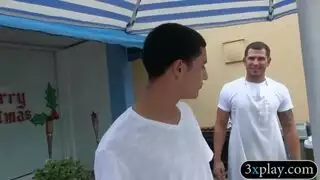 مشهد إكس إكس إكس: إيلاج مزدوج مع صبيين إبوني وأب أسود