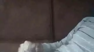 عاهرات مراهقات إنجليزيات ولاتينيات في فعل جنس جماعي عنيف