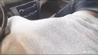 آمر فمها: جلسة بلع عميق بخنوع