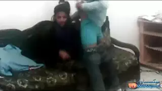 الجزائرية الساخنة تبلع قضيب عربي كبير بعمق