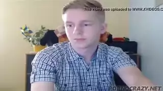 فتاة هولندية يائسة تتوق للضرب