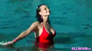 xxx بنت إبوني على بنت لعق مهبل