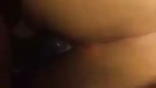 فعل أسود على بيضاء: جماع عنيف في الفندق مع إنهاء داخلي