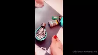 عاهرة سورية مثارة تريد جنسًا عنيفًا