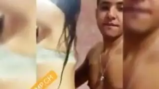 مشاهير إباحية 2023: جوهرة تحصل على ثقوبها الضيقة مدمرة