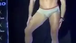 إباحية مثلي الجنس: انفجار استمناء لرجل واحد