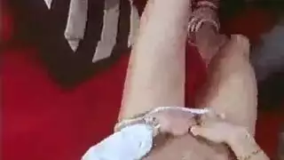 عاهرات مراهقات يحصلن على تدمير فتحاتهن الشرجية