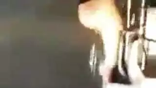 ملكة عربية تطلب الخضوع وتنال الضرب