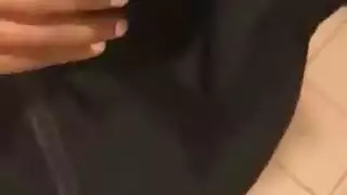 عاهرة عربية محجبة: صفعة قاسية ثم جماع أقوى