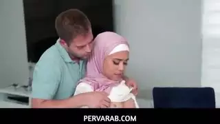 نكاح وجه هاردكور مع فتاة عربية تتحدث بكلام قذر