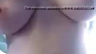 بنت تعرض نفسها بيدون نيك