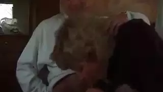 فتاة مصرية تستمتع بالجنس العنيف والمثير