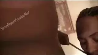 عضو أسود ضخم مغطى بحمولات لزجة