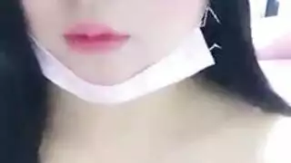 رجل يخطصب طفل