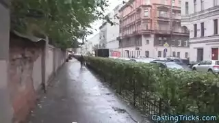 آلة نيك مراهقة: ضربي في أوضاع متعددة