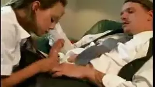 علاقات أكاديمية: أستاذ يضرب فرج طالبته الضيق