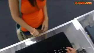 اغنصاب في لباص