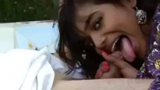 مشكلة مزدوجة: حفلة جنس ثلاثي صريح لسيبيل ورشين