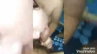 نكبة قوية مع خادمة قرية مثيرة