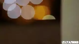 مراهق بزب كبير ينكح فتحة الشرج الضيقة بعمق وقوة