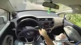 شاب أشقر يمارس الجنس بالفم بإتقان