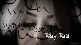 إباحي صريح مع مون زكي في حركة متحركة