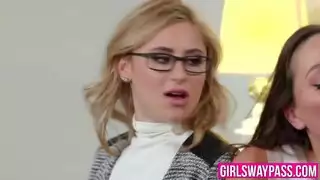 فضيحة جنسية خاصة: فيديو حار لصفيناز تركب قضيب السبكي