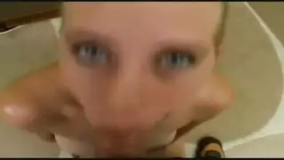 سيندي هيفن رشيقة تهوى الهواء تحب ممارسة الجنس مع الأصدقاء والزملاء